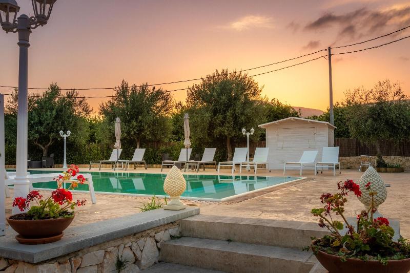Tramonto Ibleo Resort - Teras