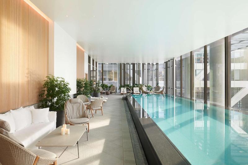 Pan Pacific London - Genel