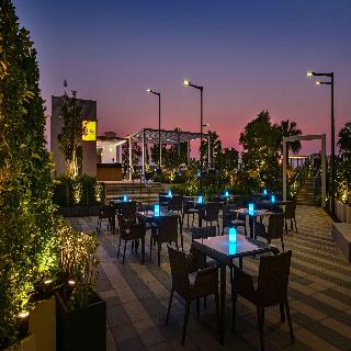 Radisson Dubai Damac Hills fotoÄŸrafÄ±