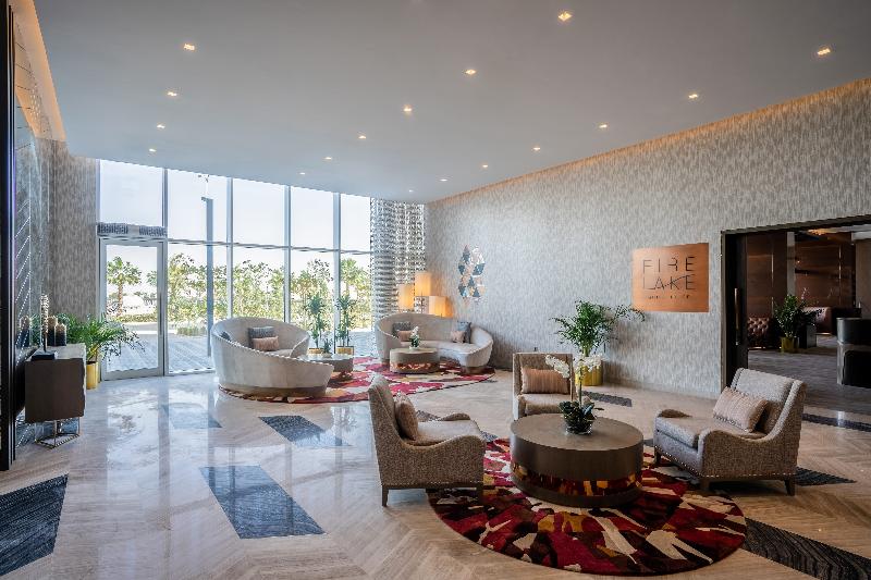 Radisson Dubai Damac Hills - Lobi