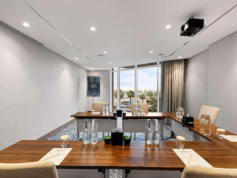 Radisson Dubai Damac Hills - Toplantı