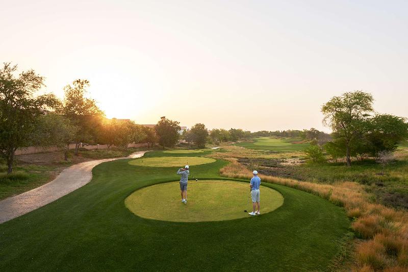 Radisson Dubai Damac Hills - Aktivite