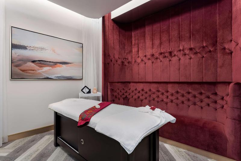 Radisson Dubai Damac Hills - Aktivite