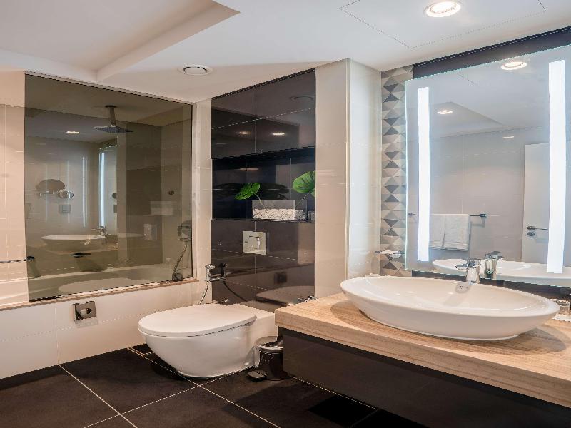 Radisson Dubai Damac Hills - Oda
