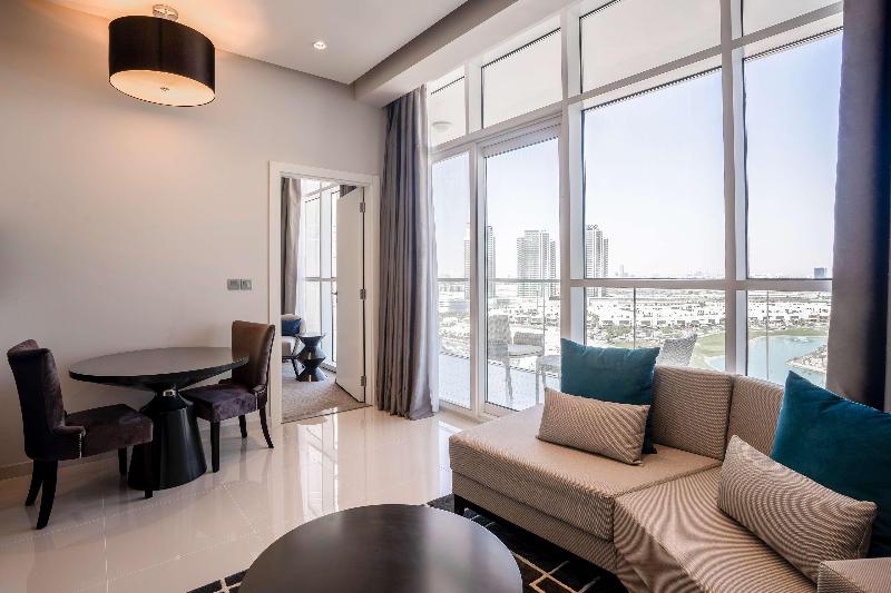 Radisson Dubai Damac Hills - Oda