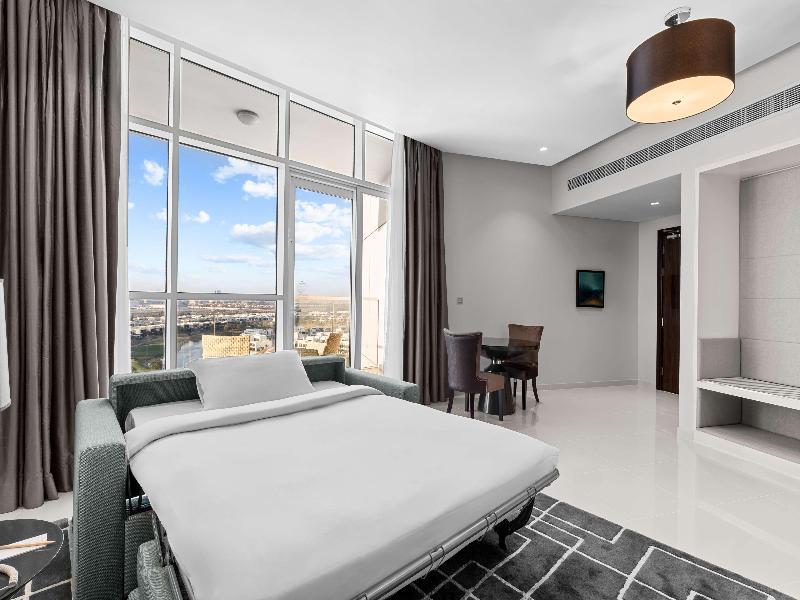 Radisson Dubai Damac Hills - Oda
