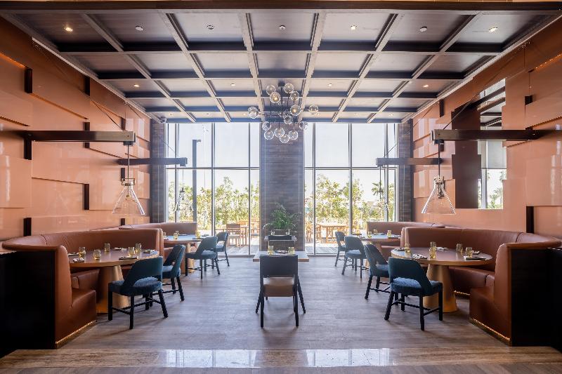 Radisson Dubai Damac Hills - Restoran