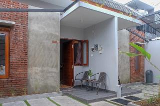 Andewi Guest House Denpasar otel fotoğrafı