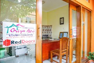 RedDoorz near Buleleng Harbour 2 fotoÄŸrafÄ±