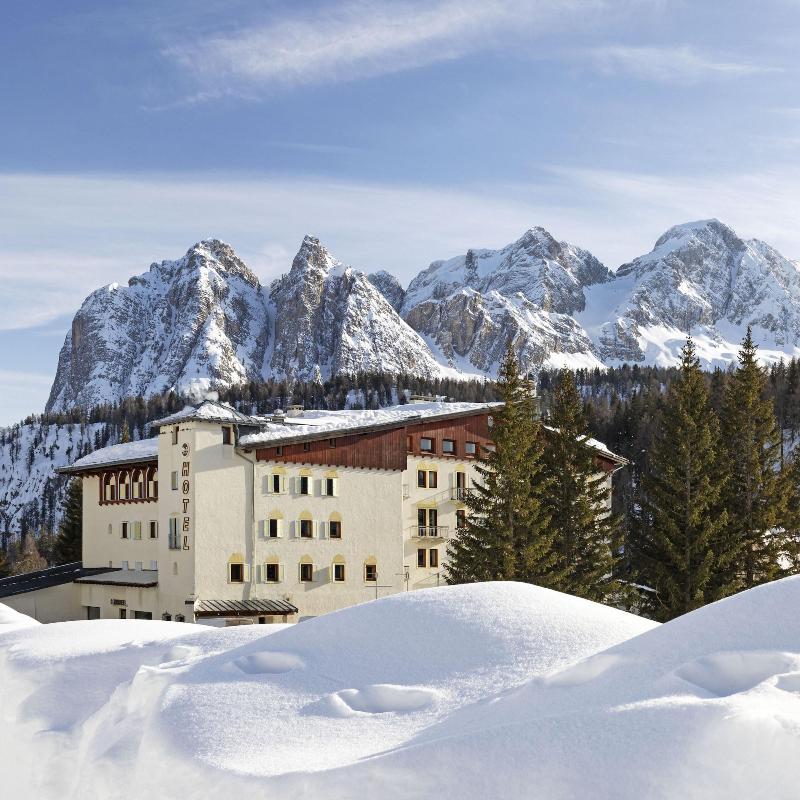 B&B Hotel Passo Tre Croci Cortina - Genel