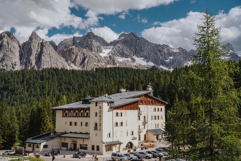 B&B Hotel Passo Tre Croci Cortina - Genel