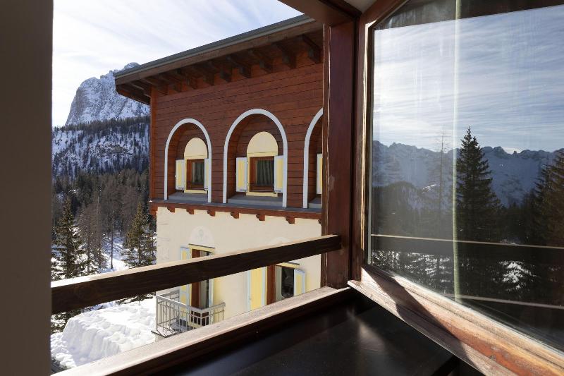 B&B Hotel Passo Tre Croci Cortina - Genel