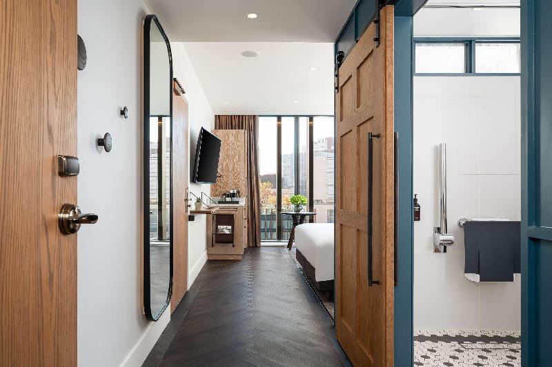 The Gantry London Curio Collection By Hilton - Oda