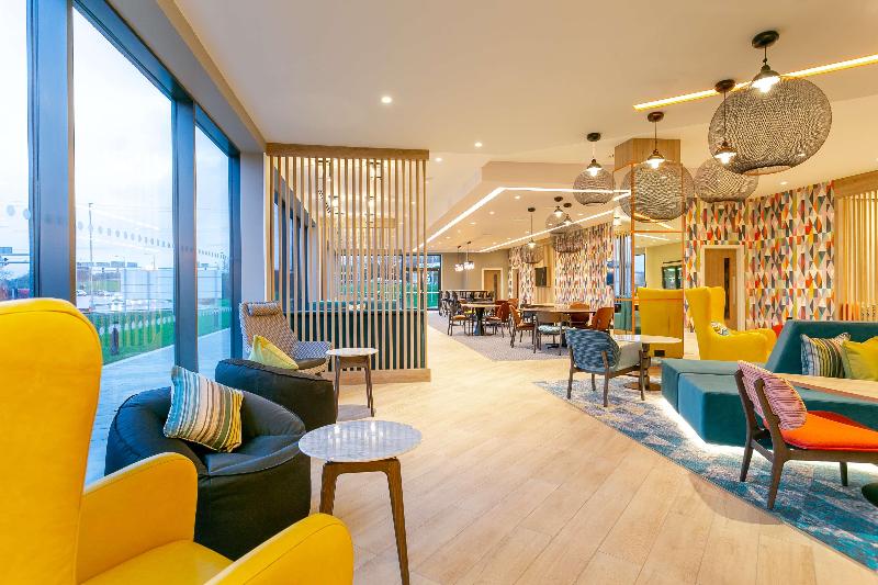 Hampton By Hilton Blackburn - Lobi