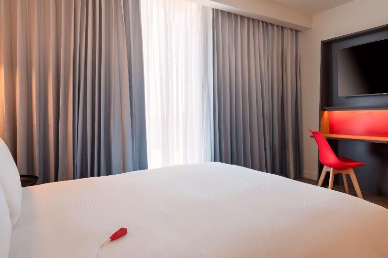 Hampton By Hilton Ashford International - Oda