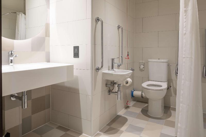 Hampton By Hilton Ashford International - Oda