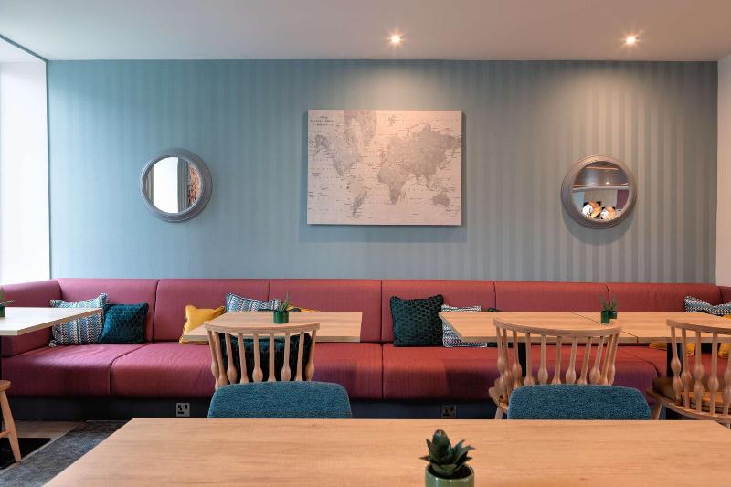 Hampton By Hilton Ashford International - Restoran