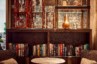 The Fellows House Cambridge Curio Collection By H fotoÄŸrafÄ±