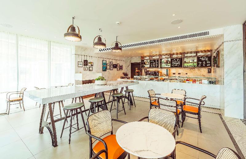 The Fellows House Cambridge Curio Collection By H - Restoran
