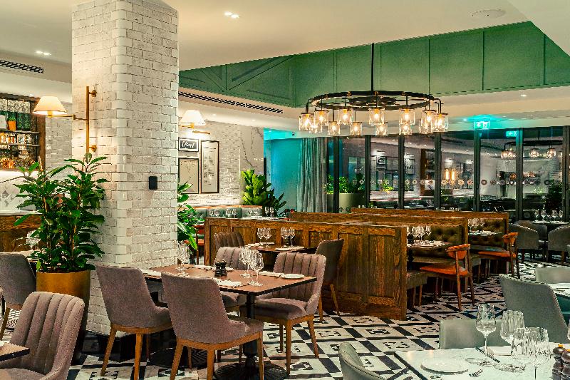 The Fellows House Cambridge Curio Collection By H - Restoran