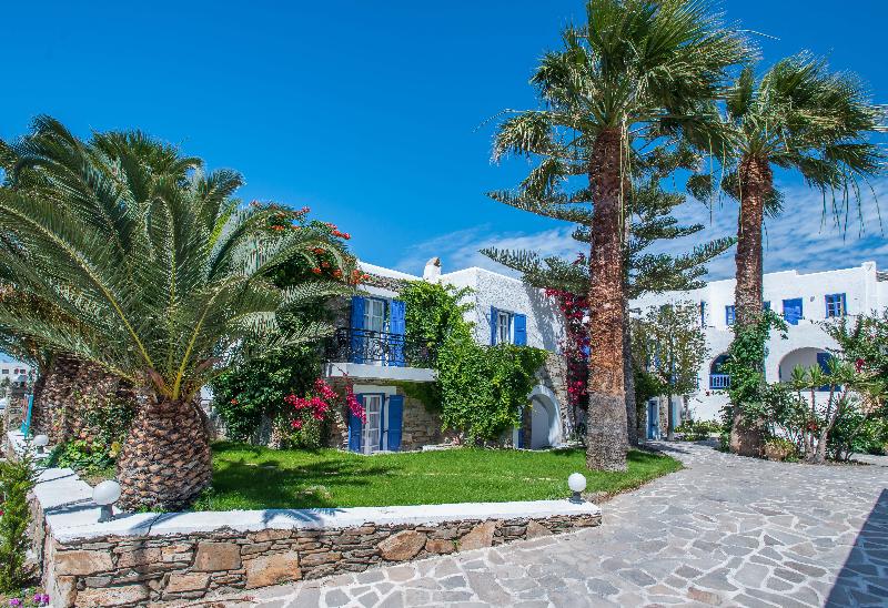 Naxos Holidays - Genel