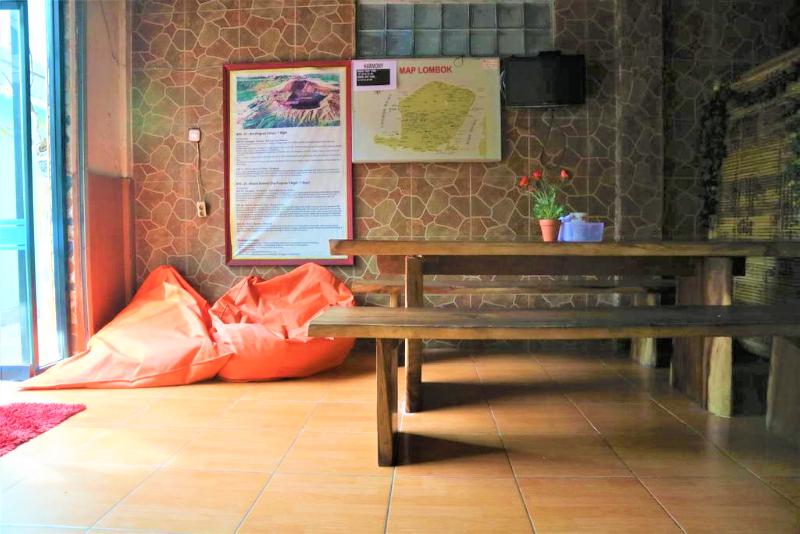 Harmony Guest House - Lobi