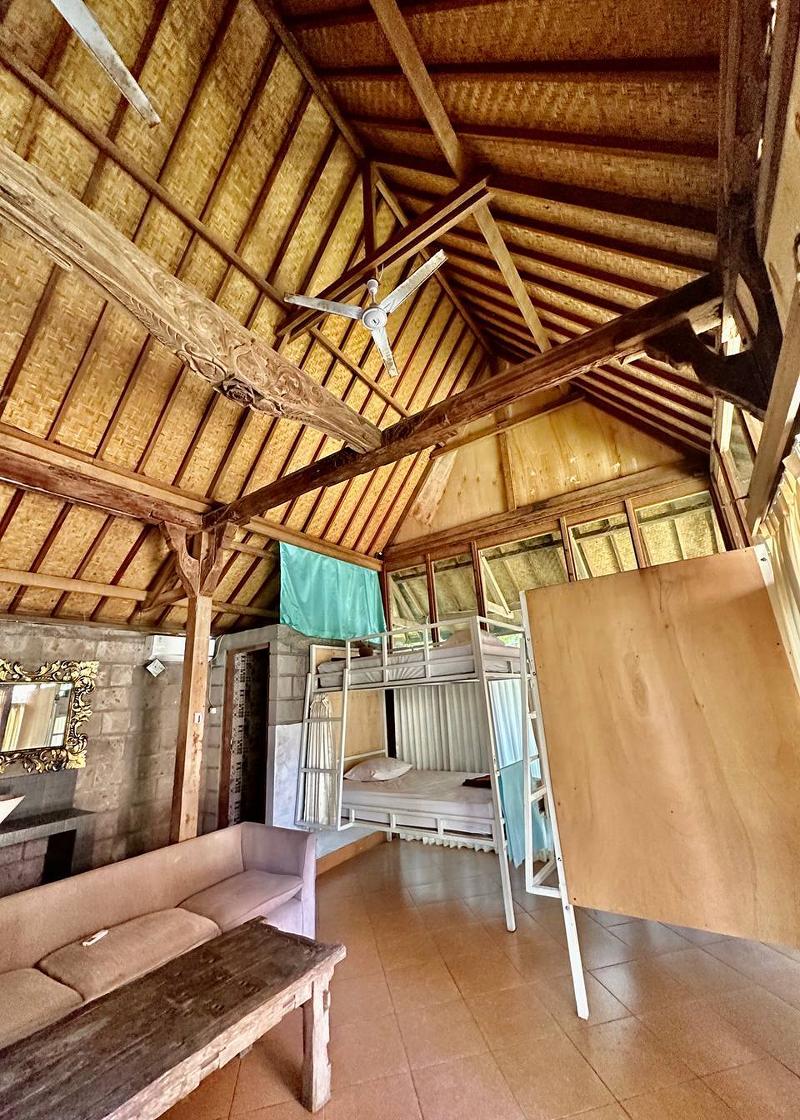 Bali Eco Living Yoga Healing Meditation by ZUZU - Genel