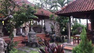 Bali Eco Living Yoga Healing Meditation by ZUZU fotoÄŸrafÄ±