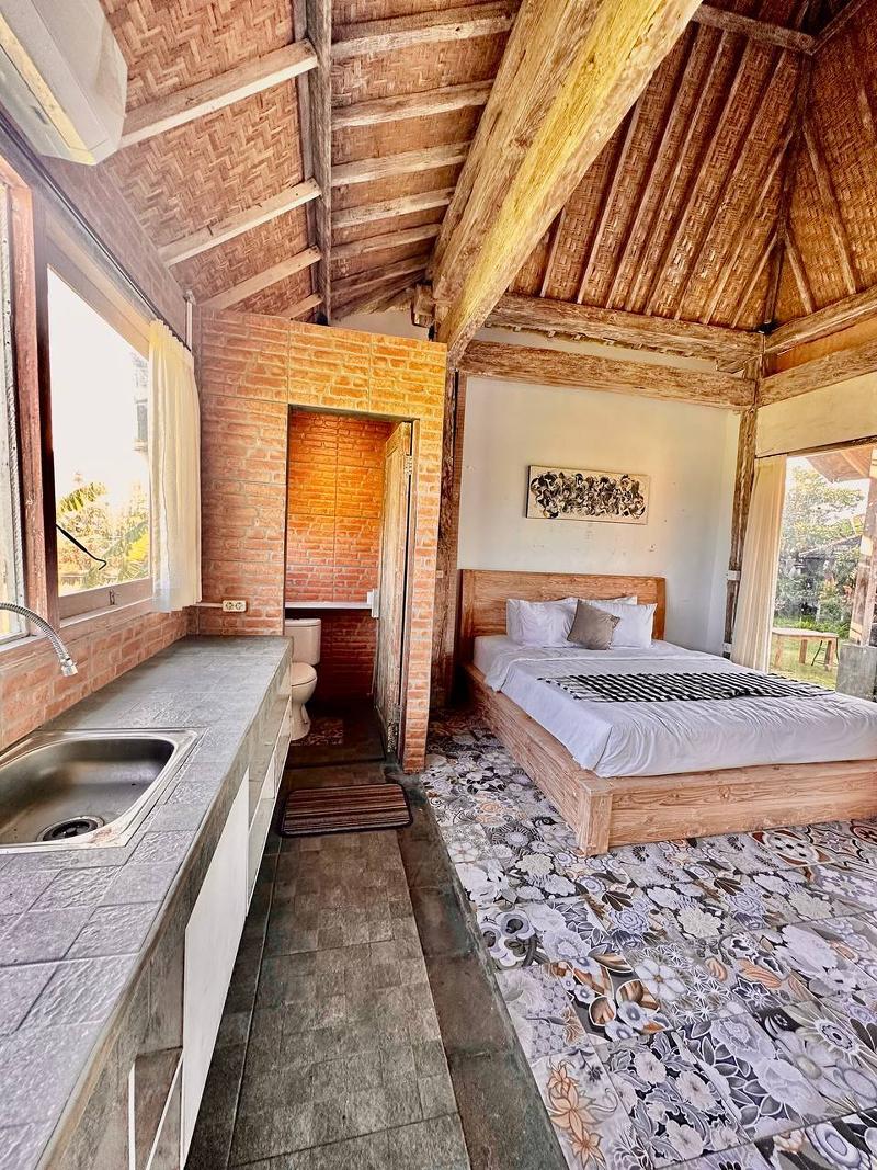 Bali Eco Living Yoga Healing Meditation by ZUZU - Oda
