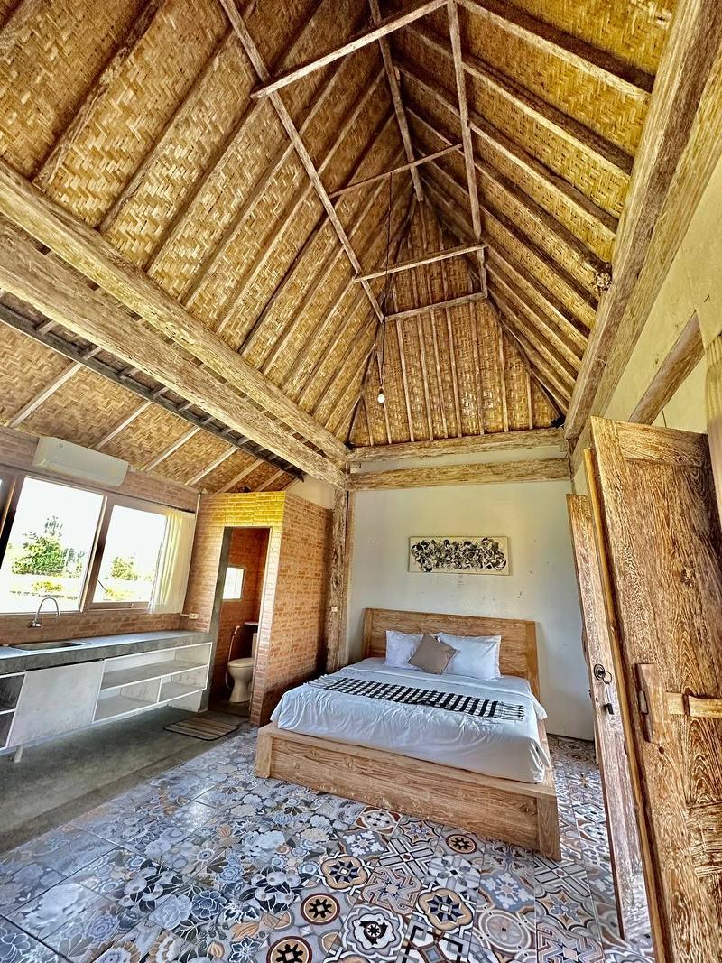Bali Eco Living Yoga Healing Meditation by ZUZU - Oda