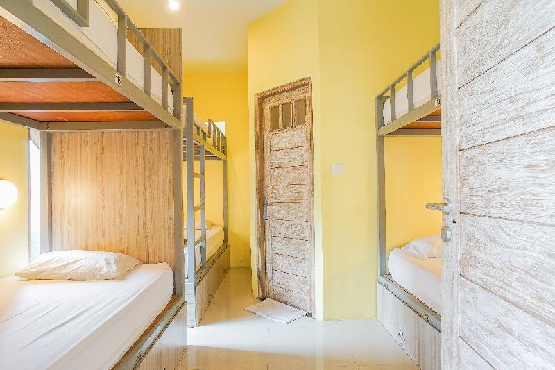 Kememai Hostel by ZUZU - Oda