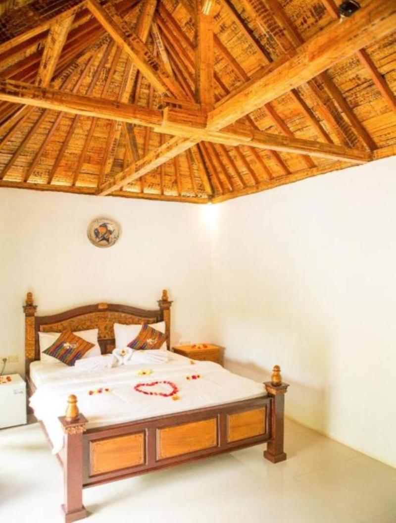 Green Kubu Asri Villa - Oda