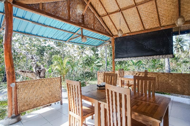 Penida Lapaya Garden by ZUZU - Restoran