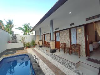 Gedhong Hostel by ZUZU otel fotoğrafı