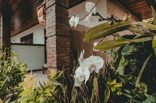 Sekar Arum Riverside Resort in Canggu by ZUZU fotoÄŸrafÄ±