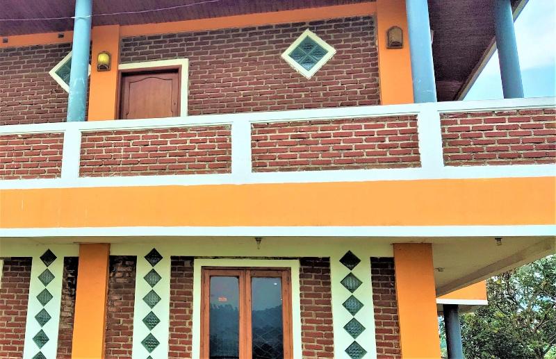 Villa Orange Lembang Pengkolan By Zuzu - Genel