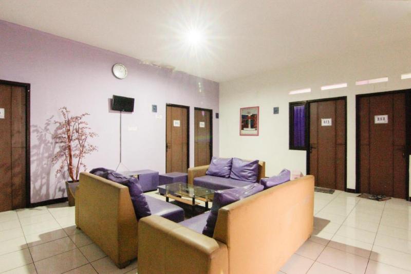 Ungu Residence Syariah Bandung by ZUZU - Lobi