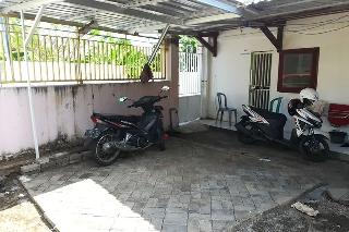 Kost 48 Surabaya by ZUZU fotoÄŸrafÄ±