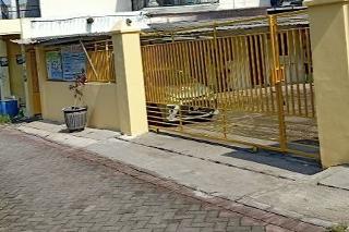 Kost 48 Surabaya by ZUZU fotoÄŸrafÄ±