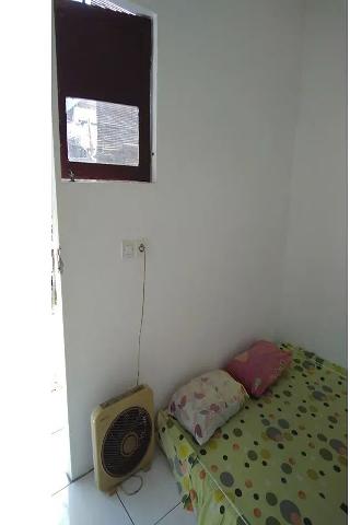 Kost 48 Surabaya by ZUZU fotoÄŸrafÄ±