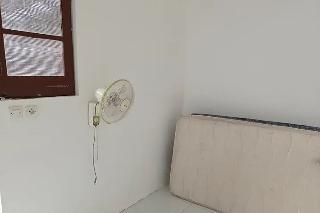 Kost 48 Surabaya by ZUZU fotoÄŸrafÄ±
