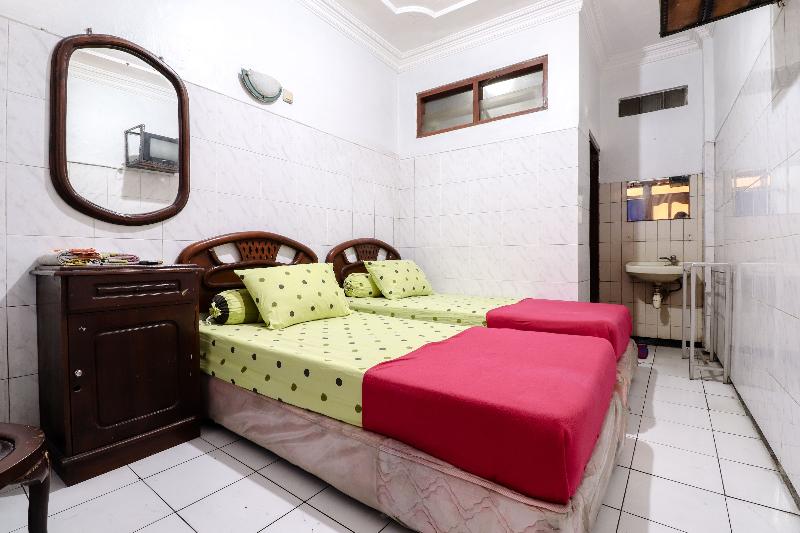Hotel Gajah Mada Ampel - Oda