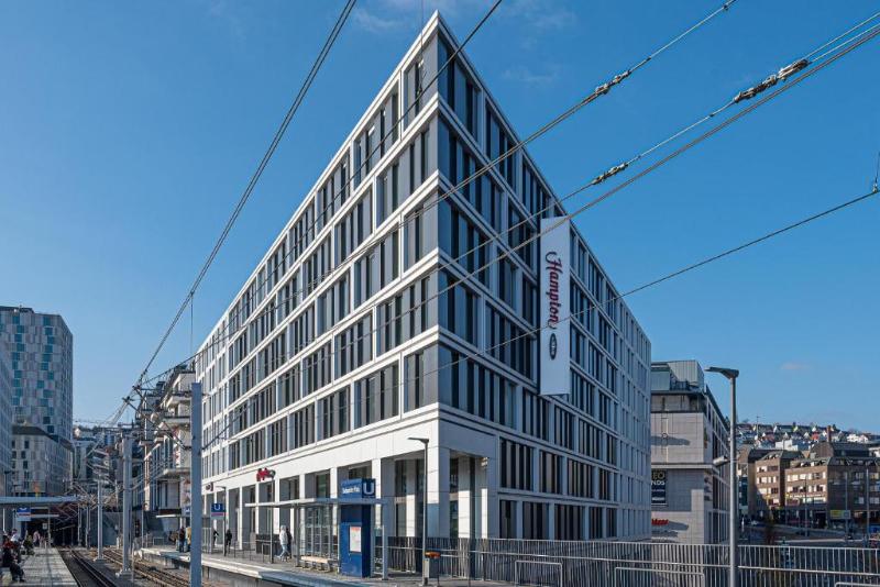 Hampton By Hilton Stuttgart City Centre - Genel