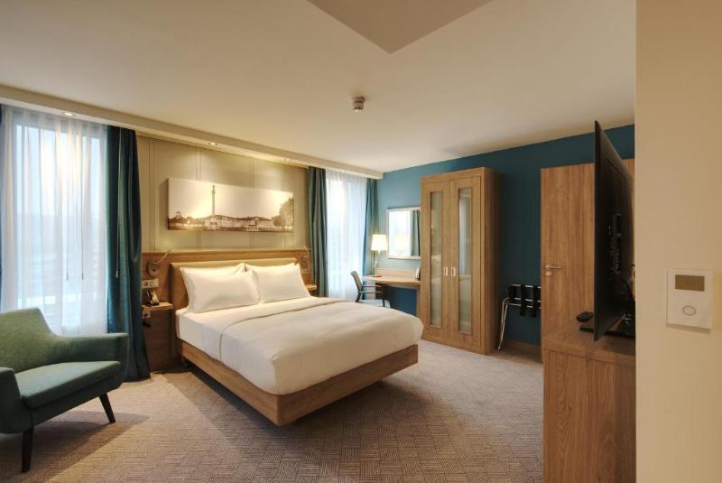 Hampton By Hilton Stuttgart City Centre - Oda
