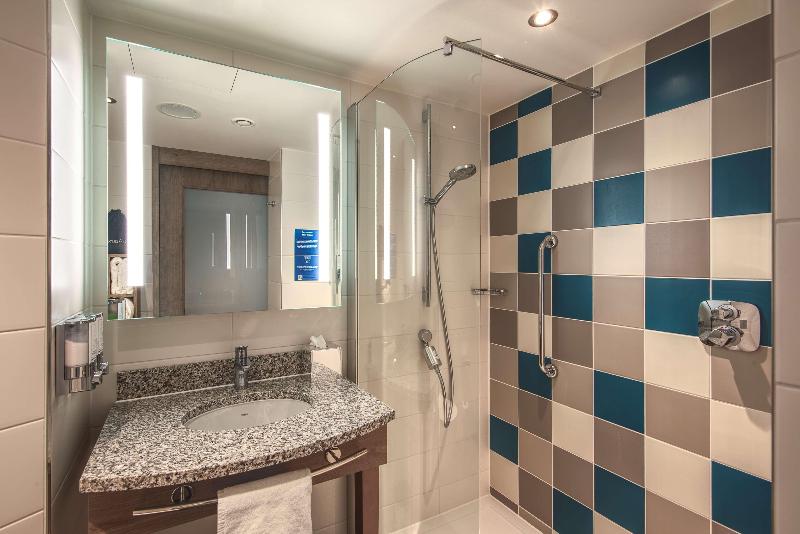 Hampton By Hilton Stuttgart City Centre - Oda