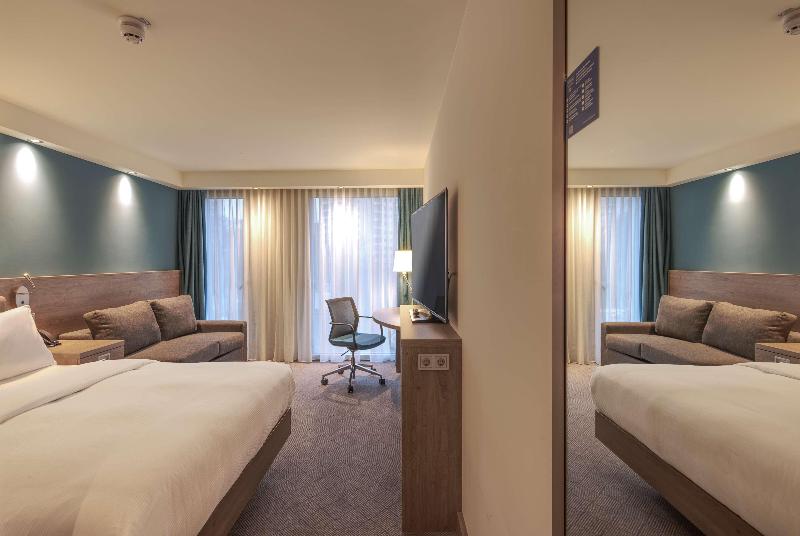 Hampton By Hilton Stuttgart City Centre - Oda