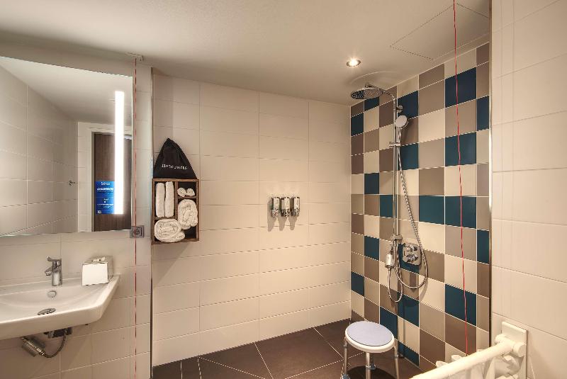 Hampton By Hilton Stuttgart City Centre - Oda