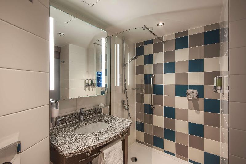 Hampton By Hilton Stuttgart City Centre - Oda