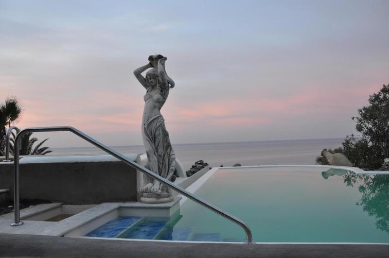 FERDINANDO BEACH AND SPA - Havuz