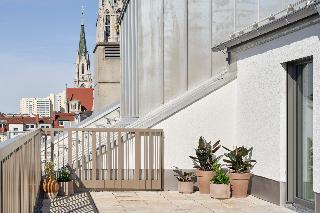 Schwan Locke, Landwehrstrasse fotoÄŸrafÄ±